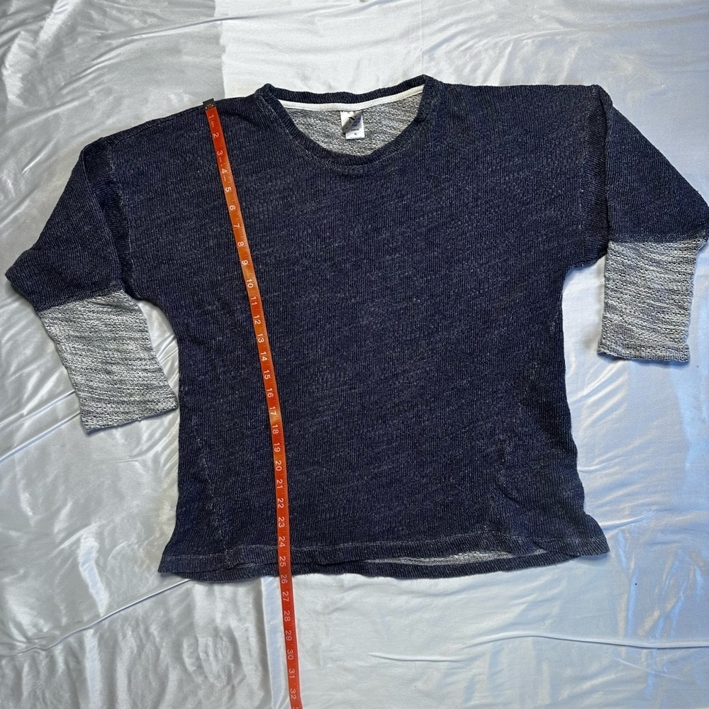 Natori Blue and White Knit Top - Picture 7 of 10